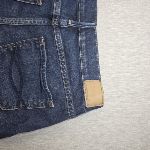 Abercrombie & Fitch Low Rise Denim Blue Women's Shorts Size 29 - Picture 7 of 7